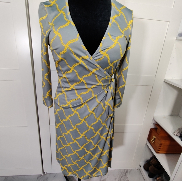 Wrap Dress Julie Brown Size Large - Picture 2 of 4